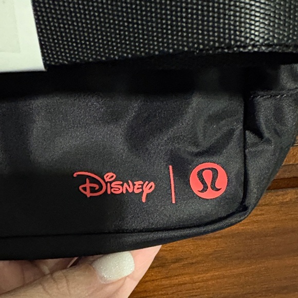 Lululemon Everywhere Belt Bag *Disney - Picture 5 of 6